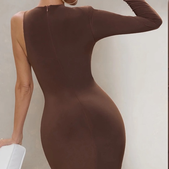 Club L brown mono sleeve bodycon dress - Picture 2 of 4